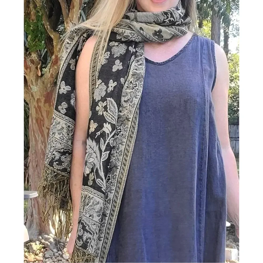 Reversible floral pashmina style scarf/wrap